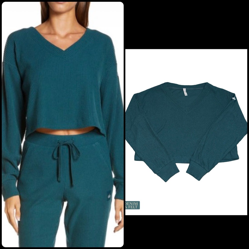 Alo Yoga Muse Ribbed Crop Pullover Galactic Teal V Neck Lounge Athleisure Top